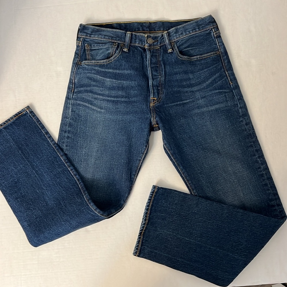 LEVI’S 501 DARKWASH STRAIGHT LEG BUTTON FLY COTTON JEANS SIZE 30x29